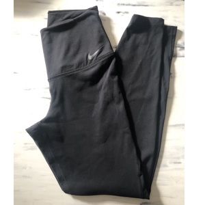Nike dri fit high waisted leggings